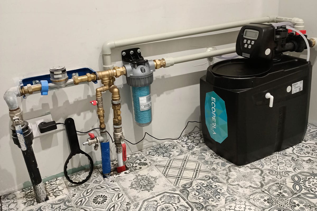 Zmiękczacz wody pod blat Zmiękczacz wody pod blat